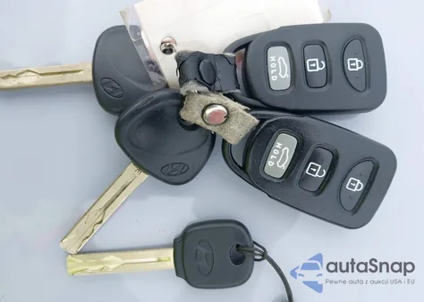 2013 Hyundai Sonata Gls from USA, damaged, VIN 5NPEB4AC3DH781153